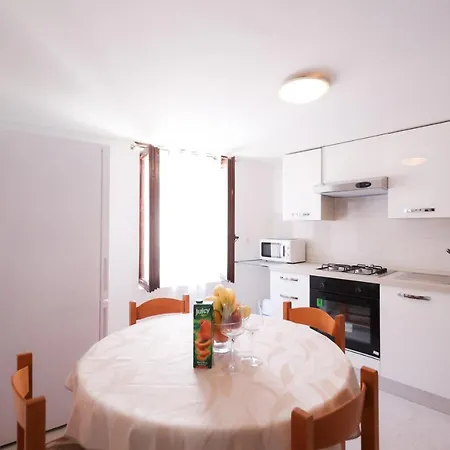 アパート Two Bedroom In The Old Town Marija *